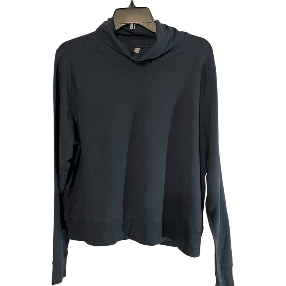 NEW WITH TAGS WOMEN’S CROPPER FUNNEL NECk IN NIRVANA BLUE SIZE MEDIUM.